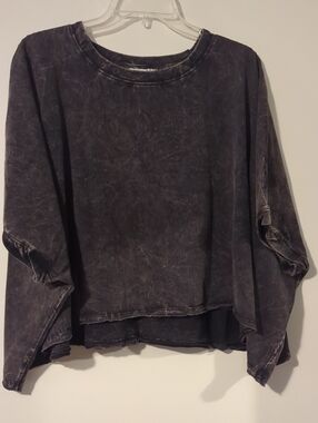 Zenana Outfitters Distressed Charcoal Boxy Short Sleeve Tee